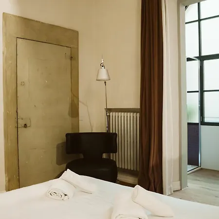 Apartman Elegant Oltrarno - 2 King Bedroom - Walk To Pitti Firenze